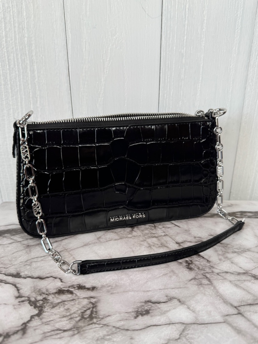 Michael Kors Empire Crocodile-Embossed Leather Chain-Link Pochette in black - Picture 3 of 11